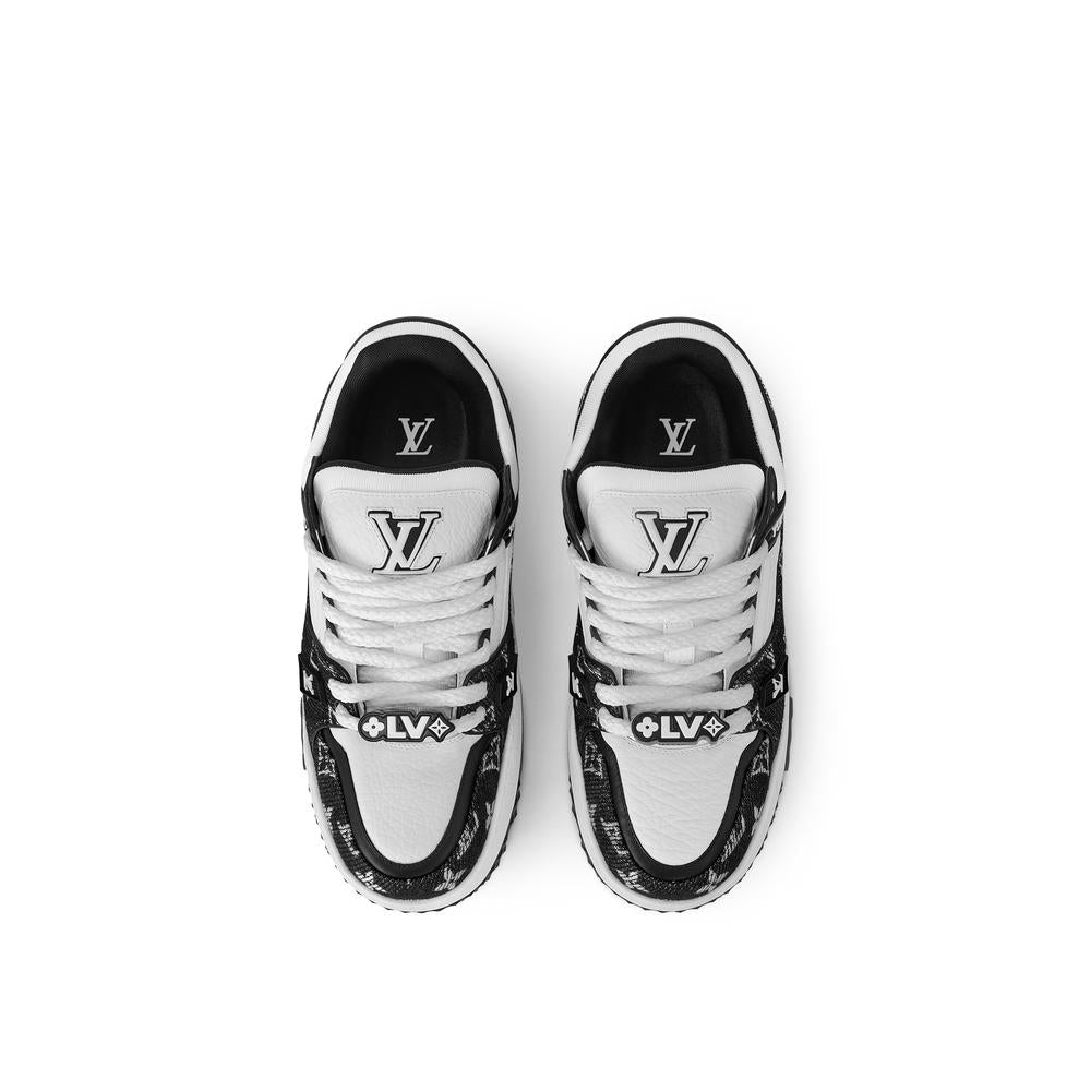 حذاء رياضي رجالي من Louis Vuitton LV Trainer Maxi باللون الأسود 1ACXAA