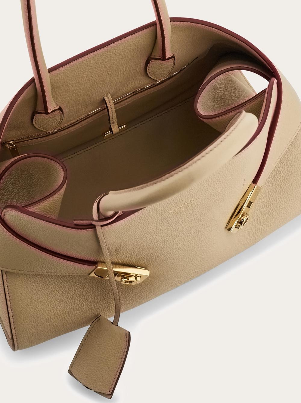 FERRAGAMO Women Hug Handbag (M) Pierre 215608 779053