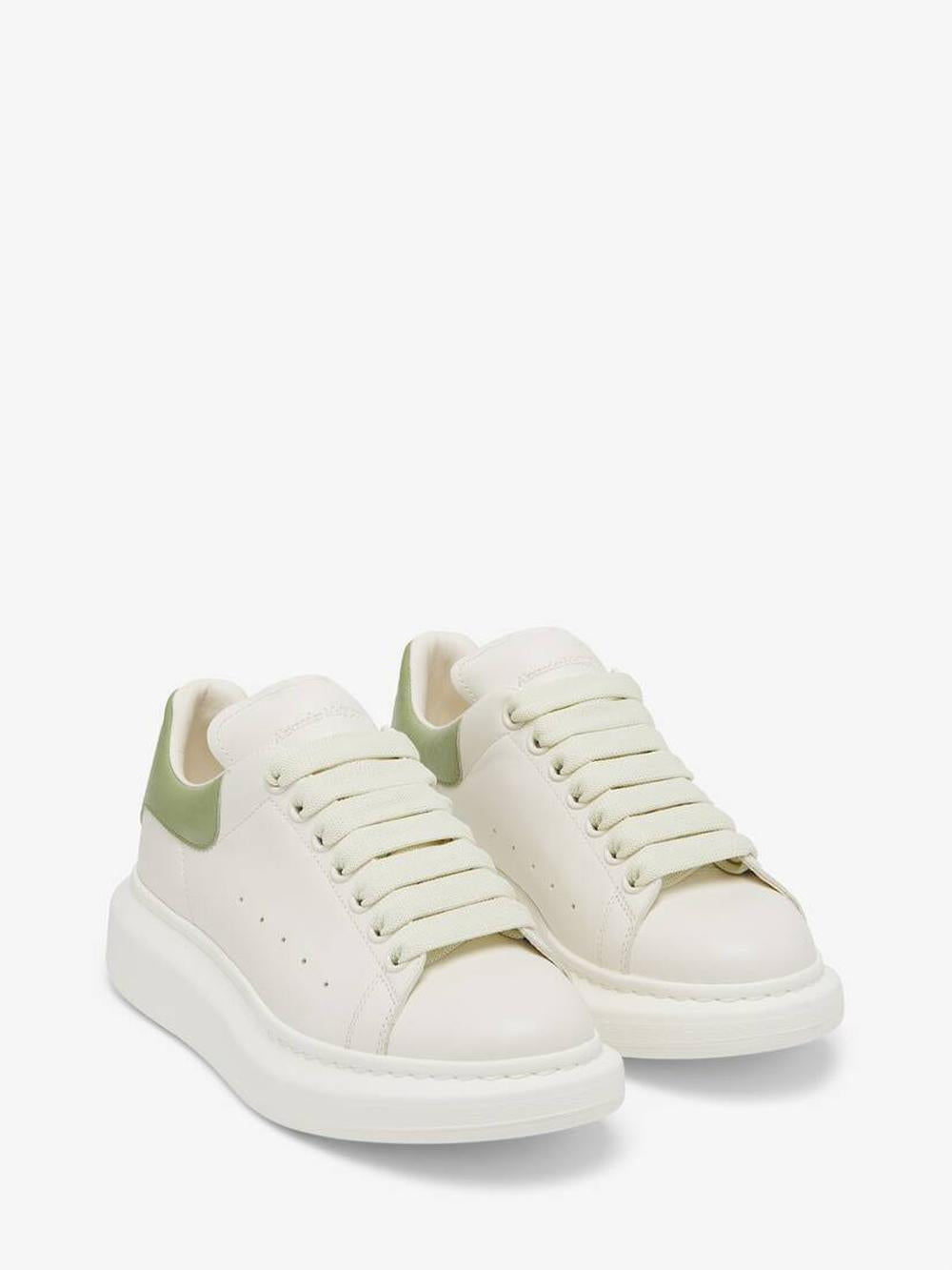 حذاء رياضي نسائي كبير الحجم من ALEXANDER MCQUEEN باللون الأبيض العاجي/الأخضر أبيض/أخضر 553770WIACX9199