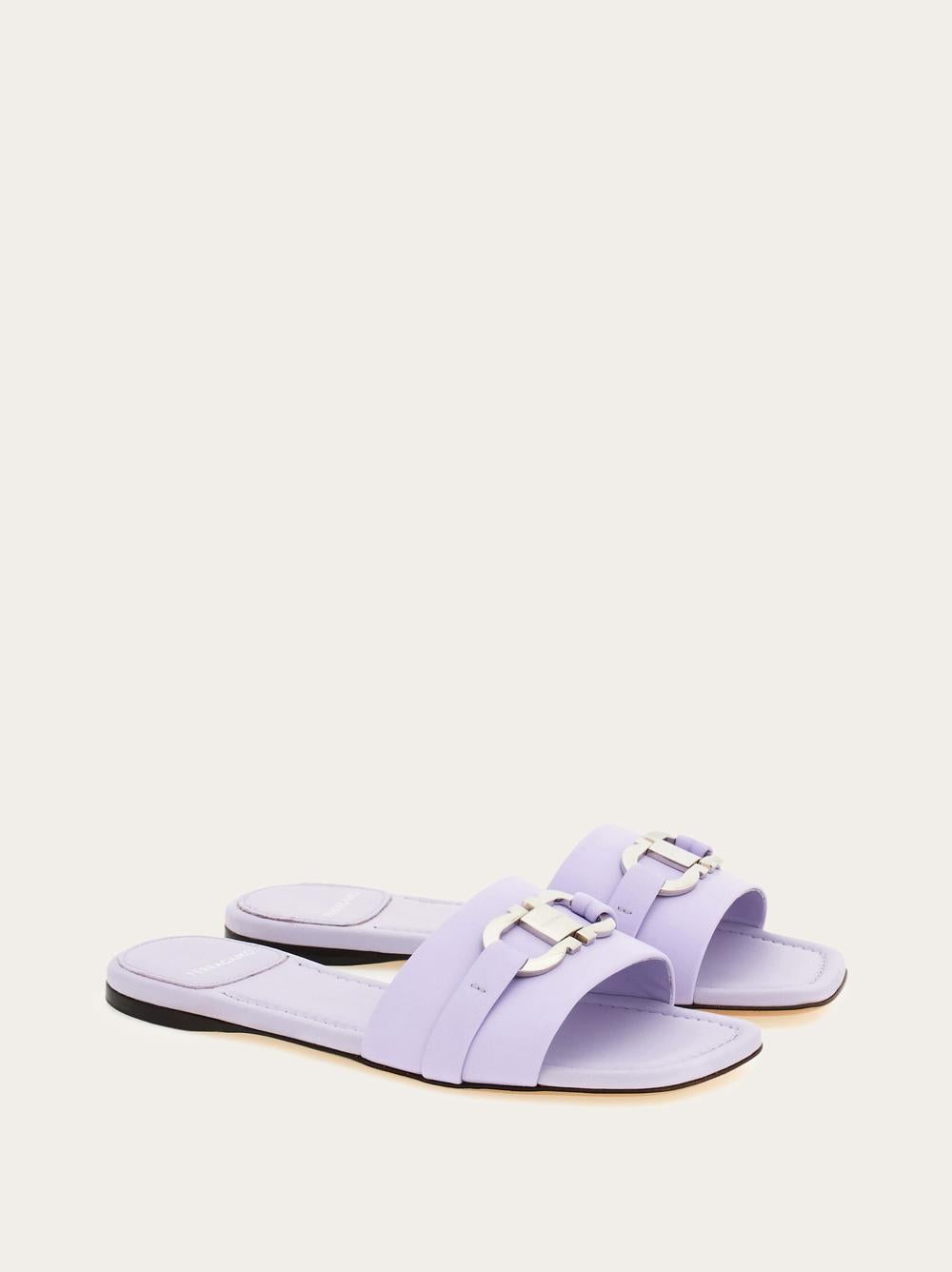 FERRAGAMO Women Gancini Ornament Slide Lavender 01G997 775068