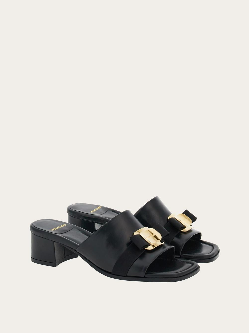 FERRAGAMO Women Mules new Summer flat Noir 01H344 768740