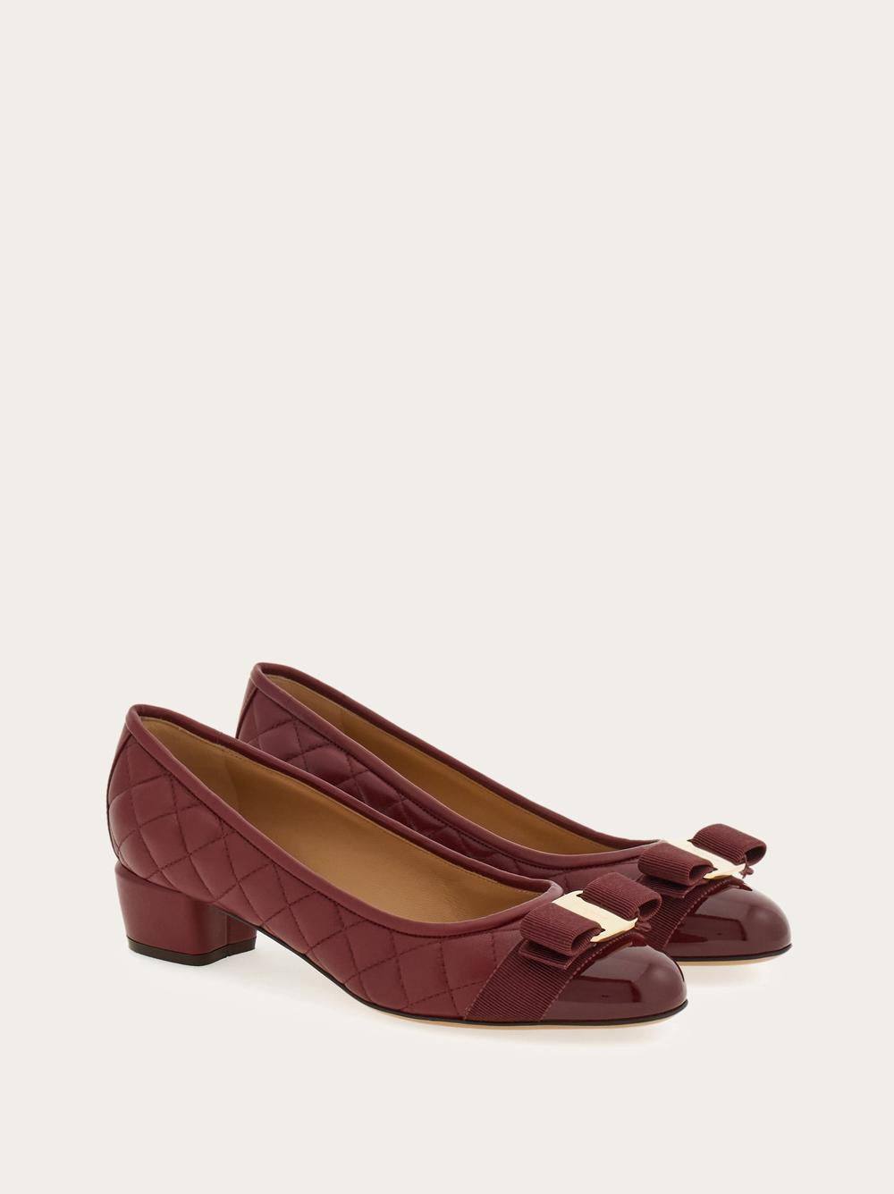 FERRAGAMO Women Vara low-cut pump Burgundy 01M832 779764