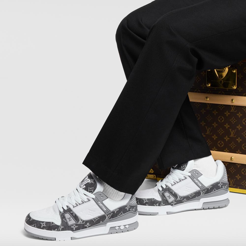 حذاء رياضي Louis Vuitton LV Trainer للرجال باللون الرمادي 1ADF5C