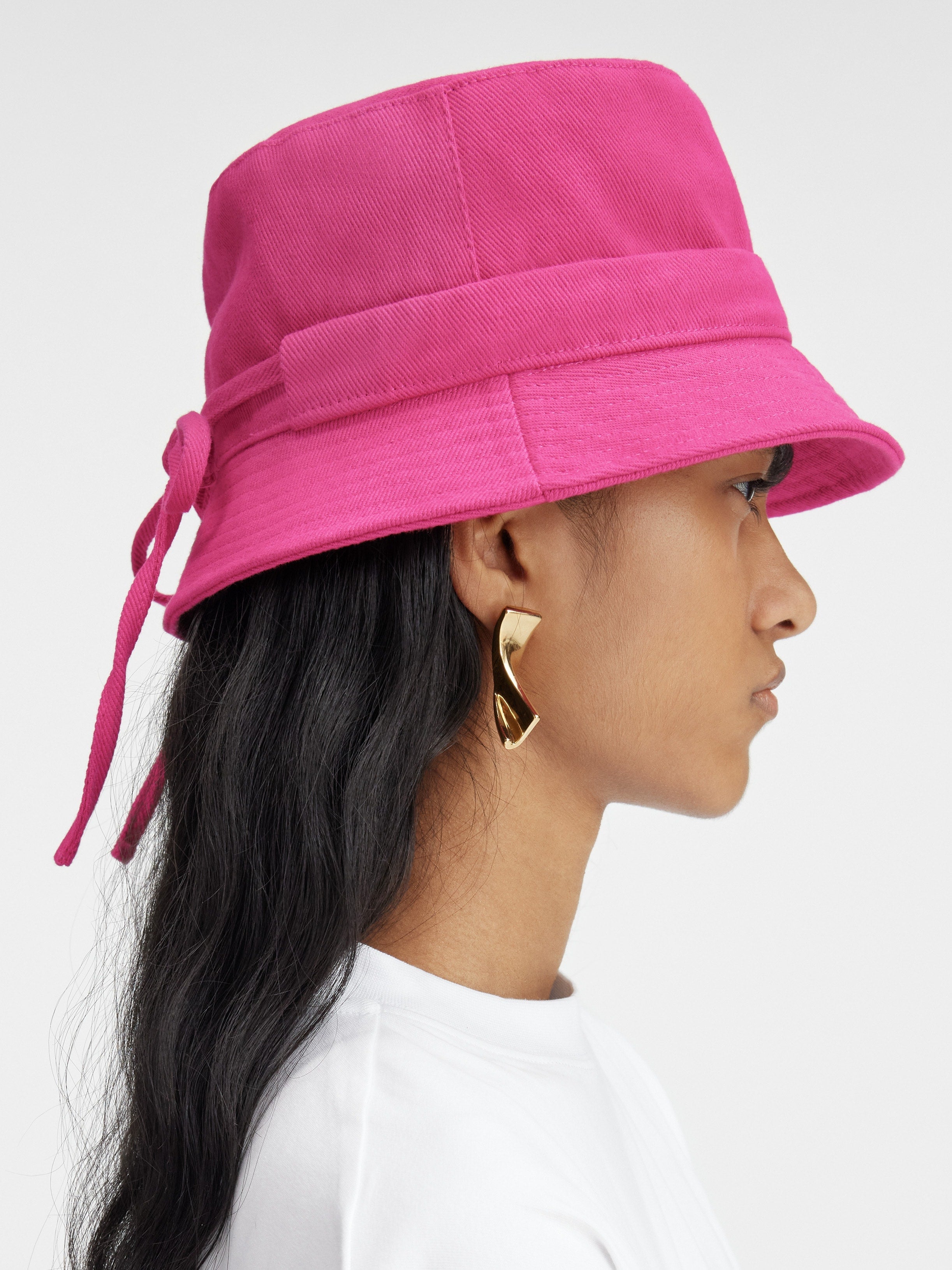 JACQUEMUS Women The Gadjo bucket hat Pink 223AC001-5012-430