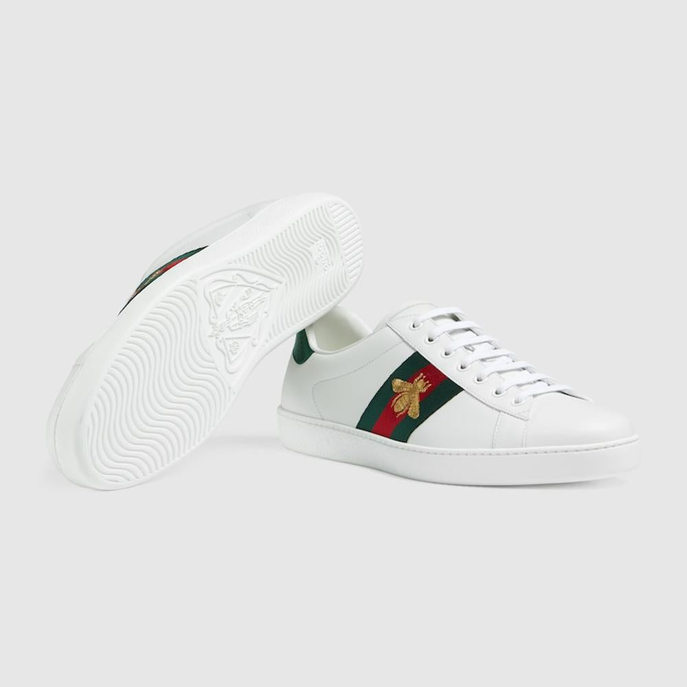 حذاء رياضي GUCCI Ace للرجال مع تطريز جلدي أبيض 429446 02JP0 9064