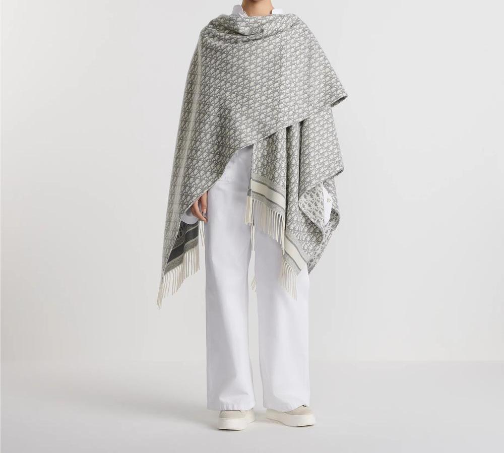 DIOR Women Dior Oblique Poncho White cashmere blend with silver metallic threads 51DOB370L080_CO95