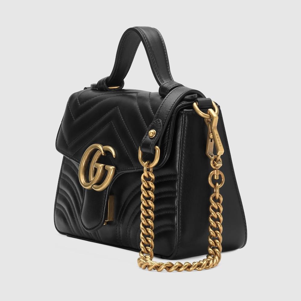 حقيبة GUCCI النسائية GG Marmont mini ذات المقبض العلوي باللون الأسود من الجلد المبطن بنقشة شيفرون 547260 DTDIT 1000