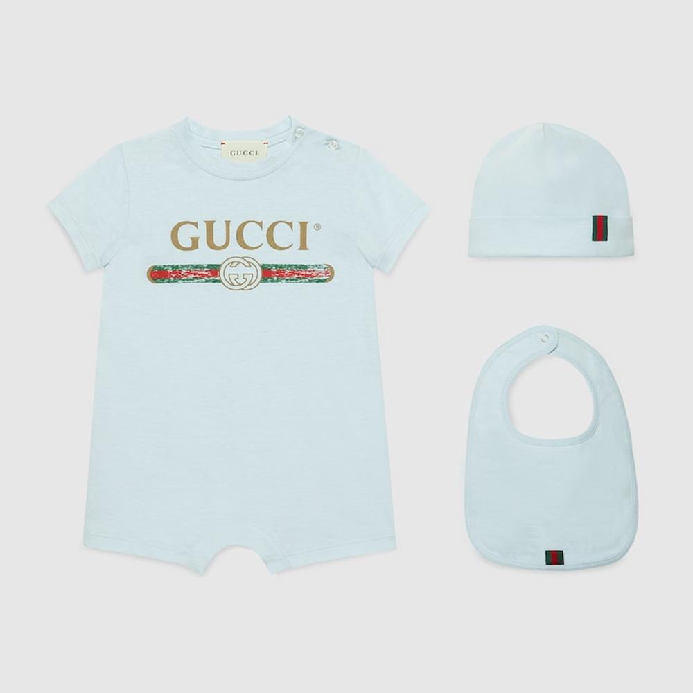 طقم هدايا من القطن للأطفال من GUCCI Kids مع شعار Gucci باللون الأزرق الباهت 548249 X3L64 4366