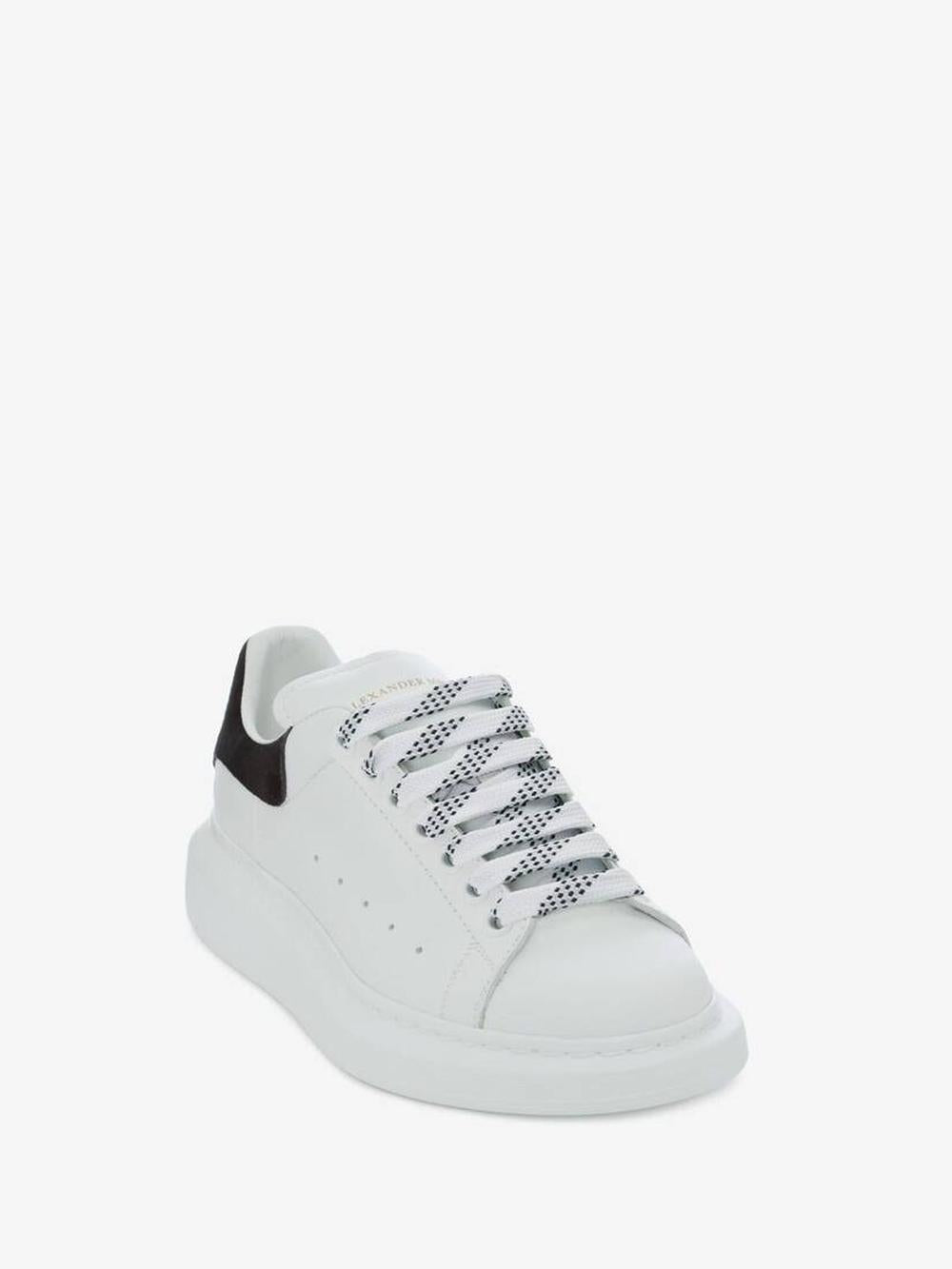 ALEXANDER MCQUEEN Women Oversized Sneakers in White/Black 553770WIEF19061