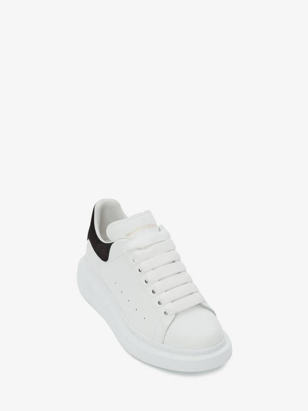 ALEXANDER MCQUEEN Women Oversized Sneakers in White/Black 553770WIEF19061