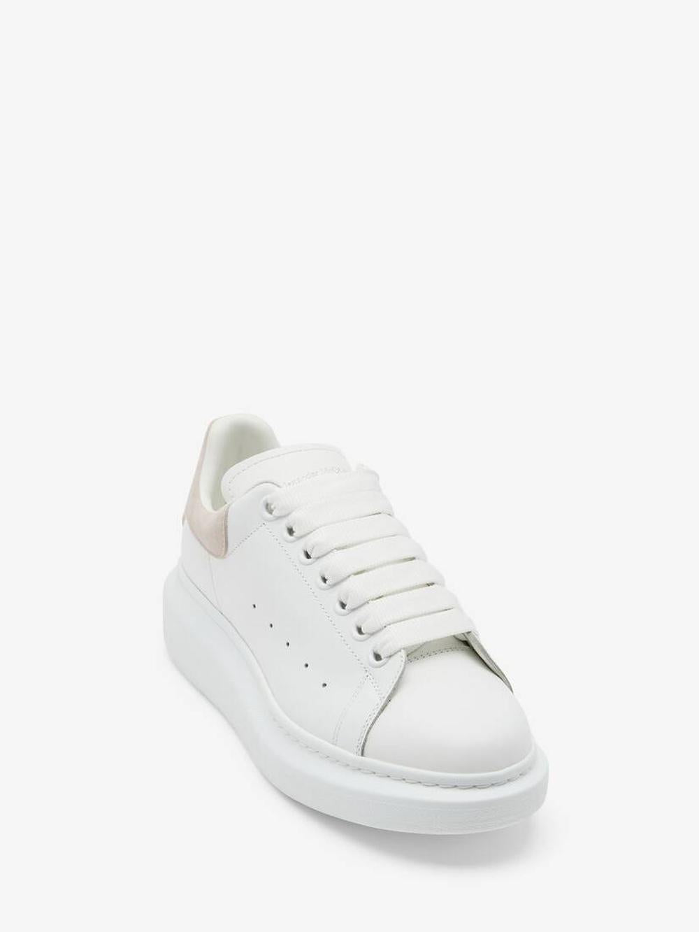 ALEXANDER MCQUEEN Women Oversized Sneaker in White/patchouli White/Patchouli 553770WIEF19182