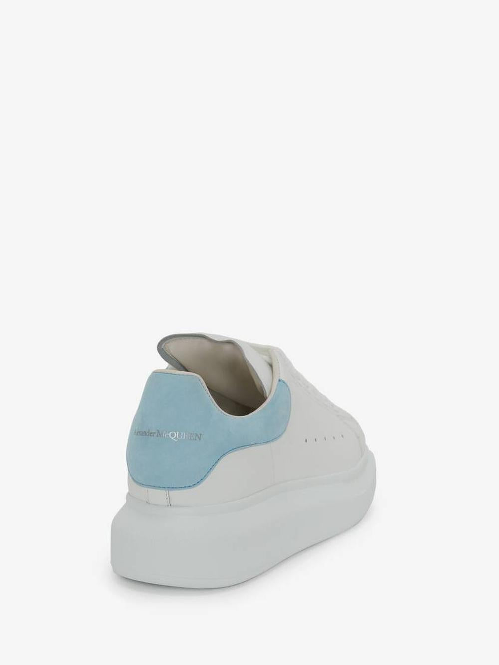 ALEXANDER MCQUEEN Women Oversized Sneaker in White/powder Blue White/Powder 553770WIEF19412