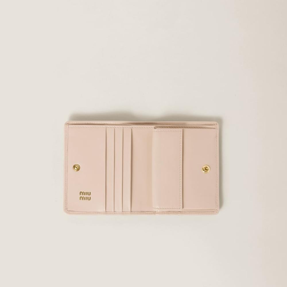 MIU Women Small matelassé nappa leather wallet Powder Pink 5MV204_2FPP_F0236