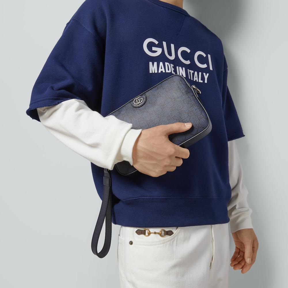 حقيبة كروس بودي صغيرة للرجال من GUCCI Ophidia باللونين الأزرق والأسود من قماش GG Supreme 699439 UULHK 8441