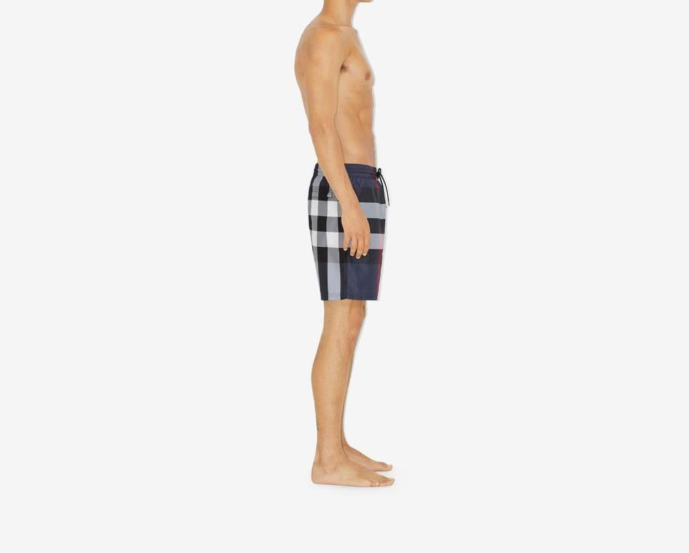 BURBERRY Men Check Swim Shorts Carbon blue 80138791