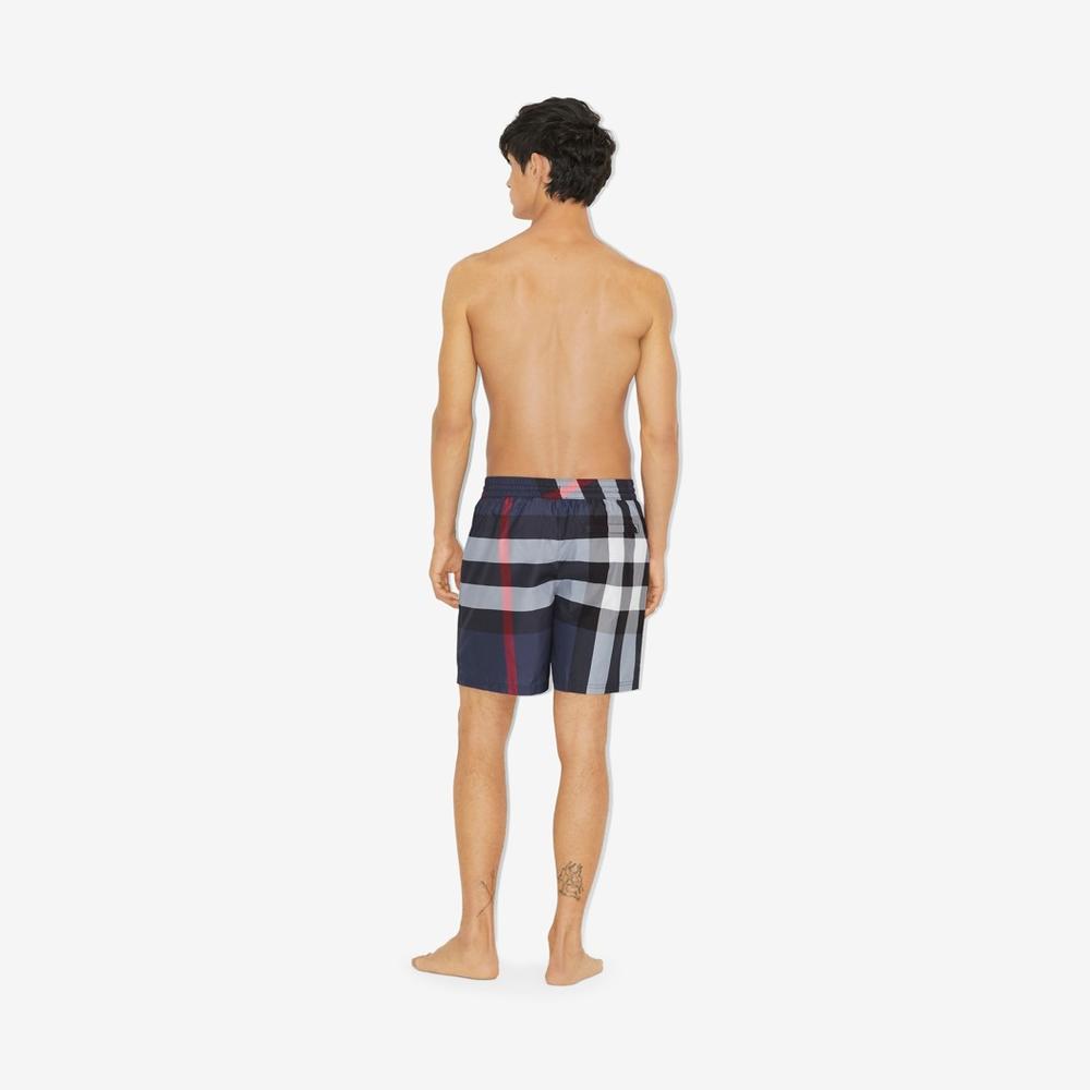 BURBERRY Men Check Swim Shorts Carbon blue 80138791