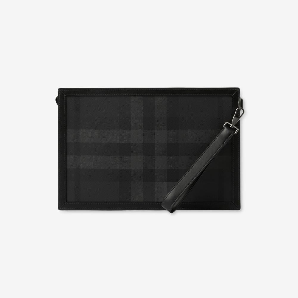 BURBERRY Men Check Zip Pouch Charcoal 80702051