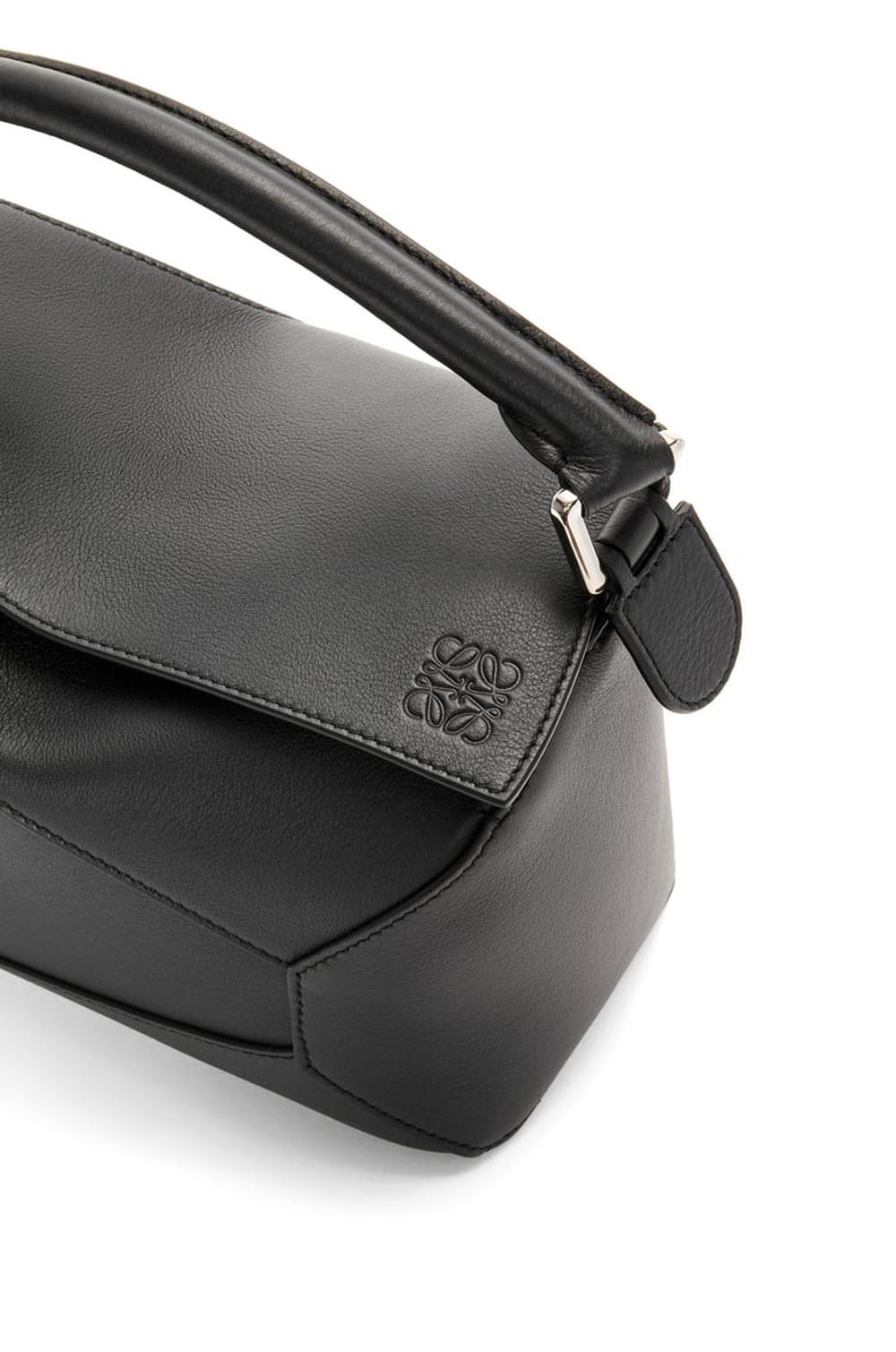 LOEWE Women Small Puzzle bag in classic calfskin Black A510P60X41-1100