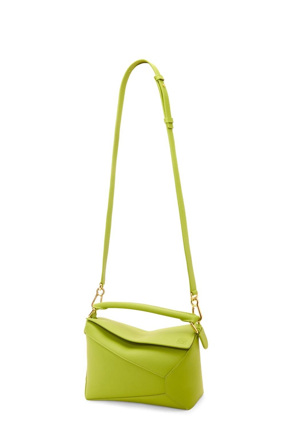 LOEWE Women Small Puzzle bag in classic calfskin Meadow Green A510P60X41-1718