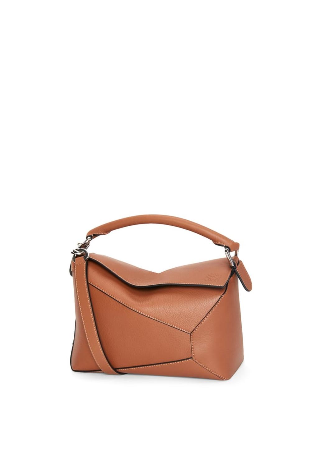 LOEWE Women Small Puzzle bag in classic calfskin Tan A510P60X41-2530