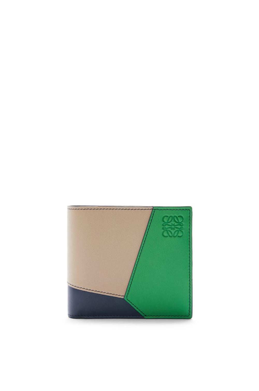 LOEWE Men Puzzle bifold wallet in classic calfskin Sand/Tropical Green C510302X17