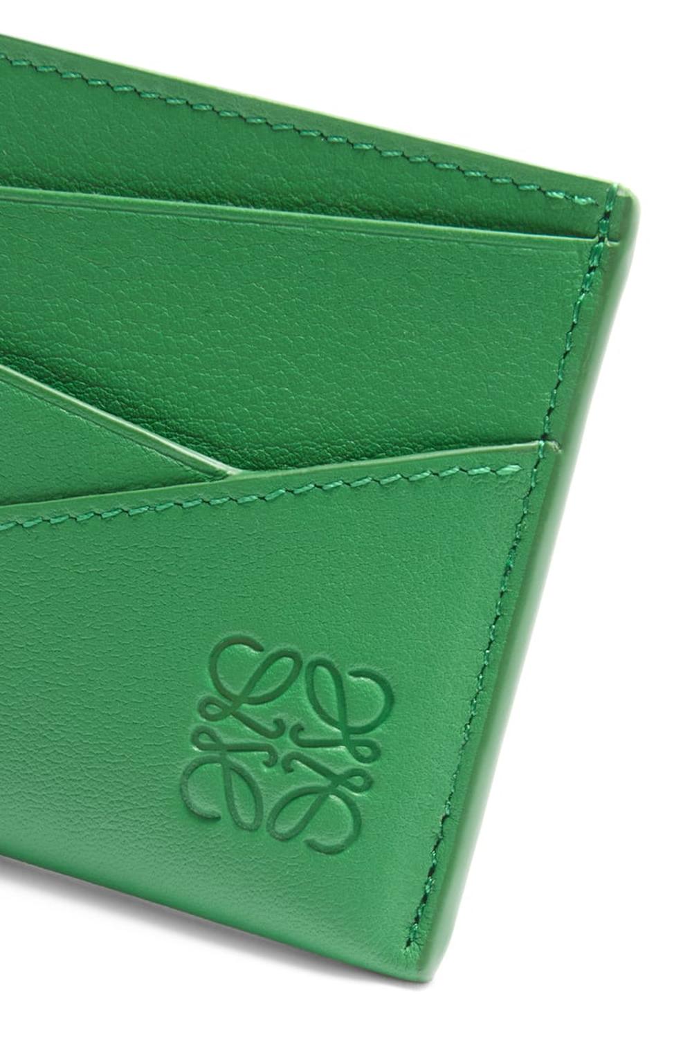 LOEWE Men Puzzle plain cardholder in classic calfskin Tropical Green C510Q77X02