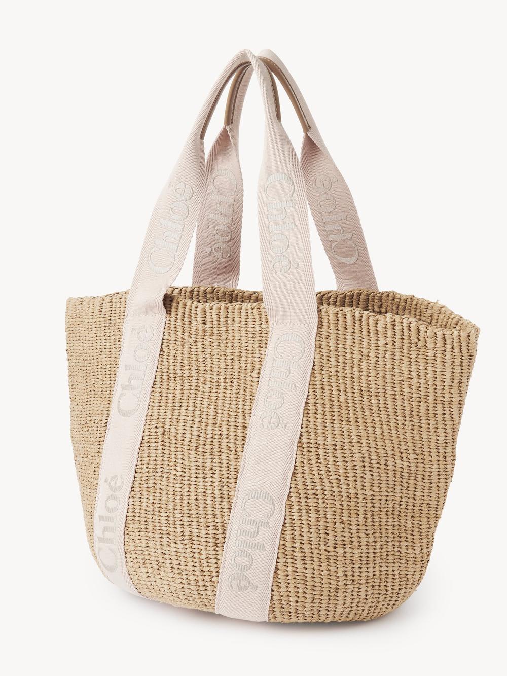 CHLOE Women Large Woody basket in natural fibers Blushy Beige CHC23AS380L1826Y