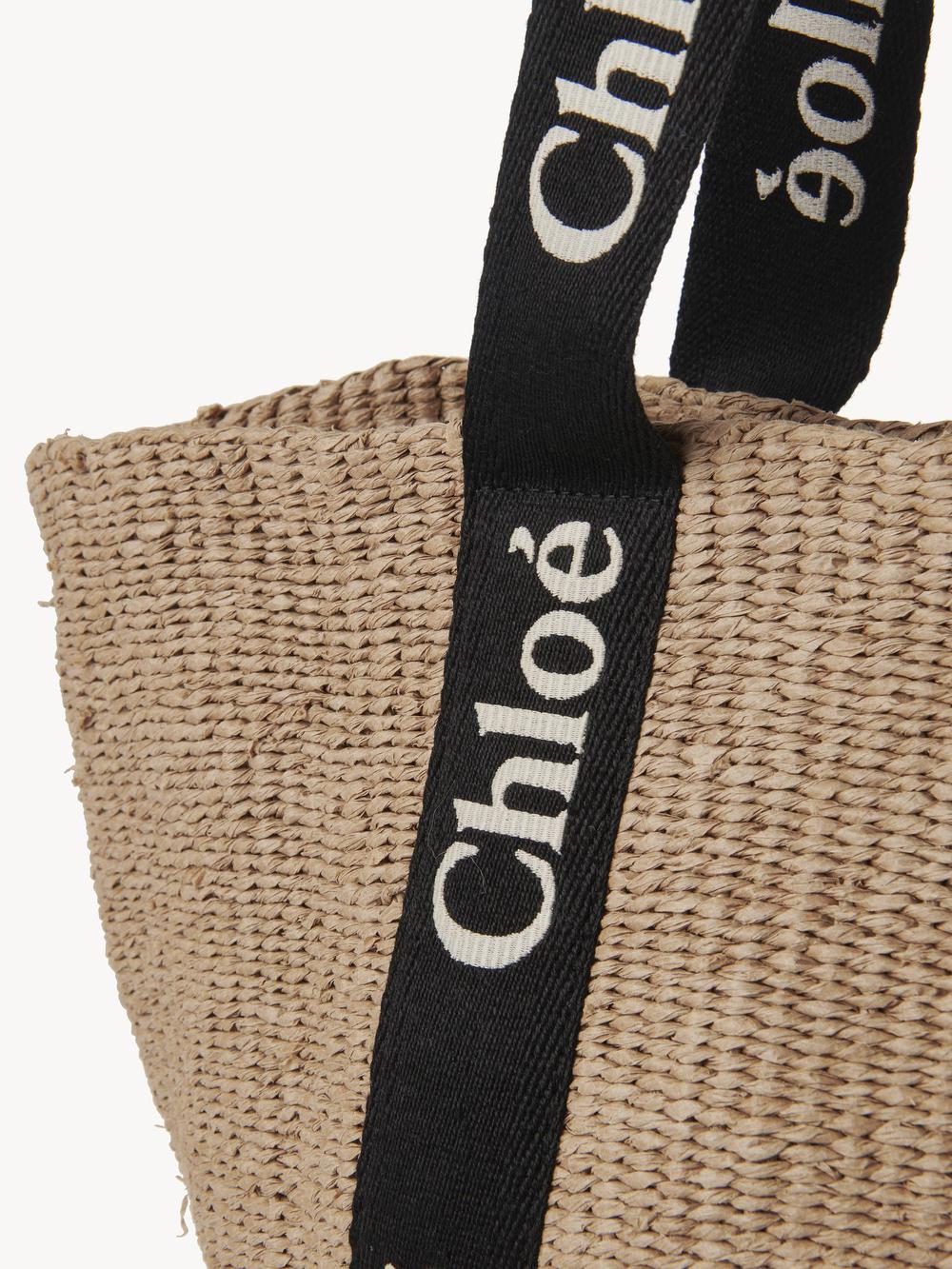 CHLOE Women Large Woody basket in natural fibers Black & Beige CHC23AS380L18915