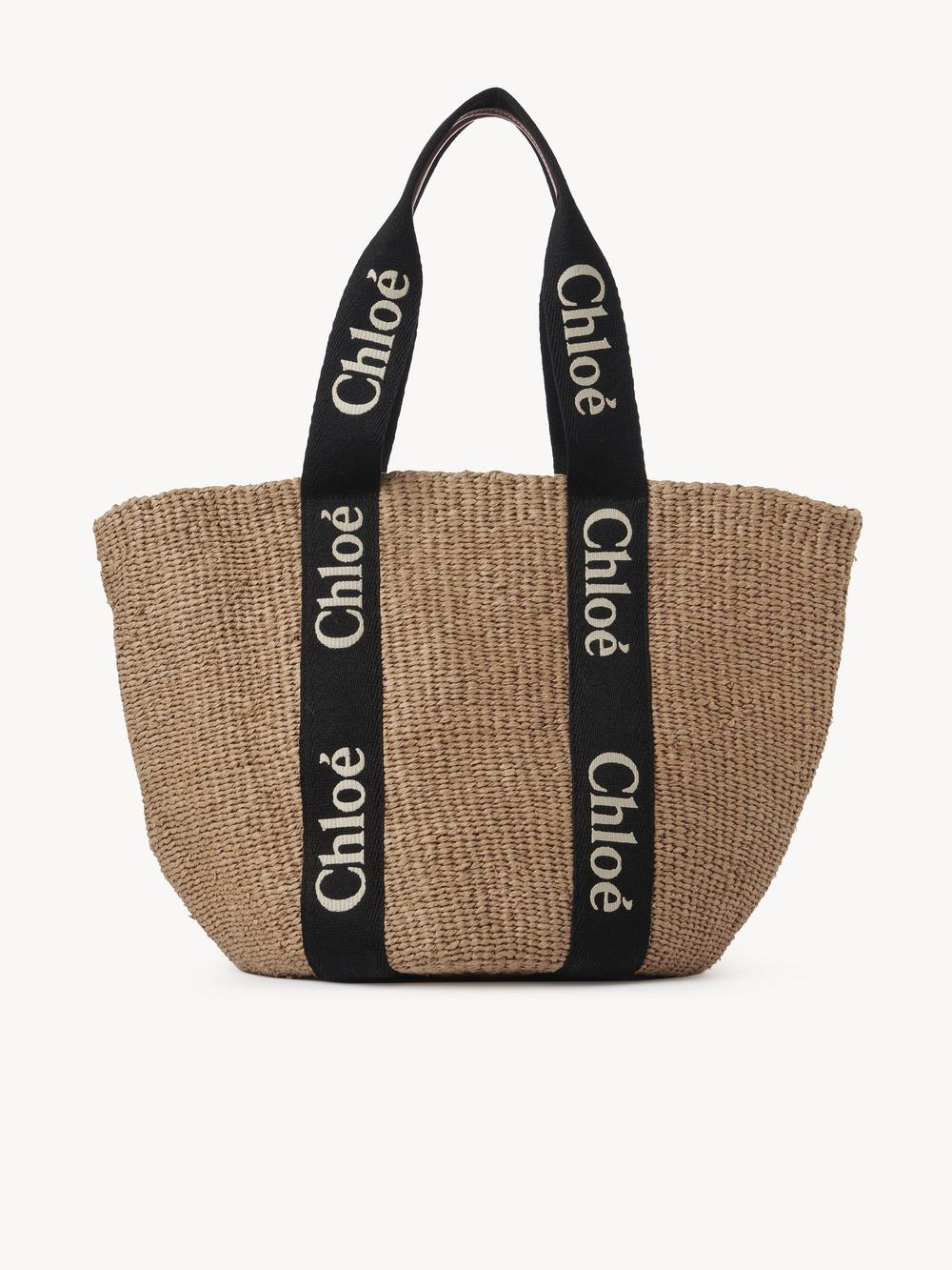 CHLOE Women Large Woody basket in natural fibers Black & Beige CHC23AS380L18915