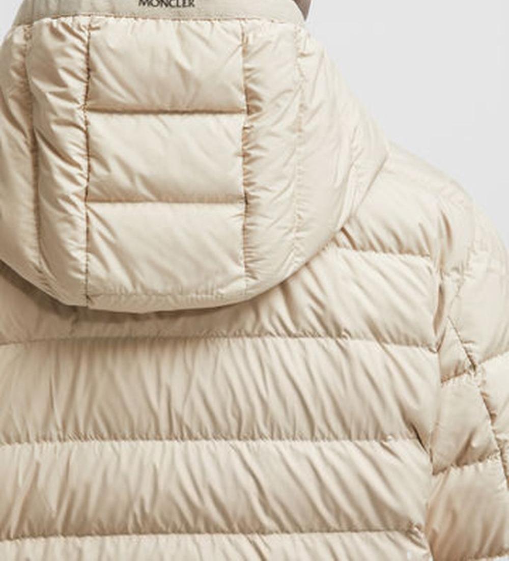 جاكيت MONCLER Galion رجالي قصير بغطاء رأس من الصوف باللون البيج J20911A00079549SK20L