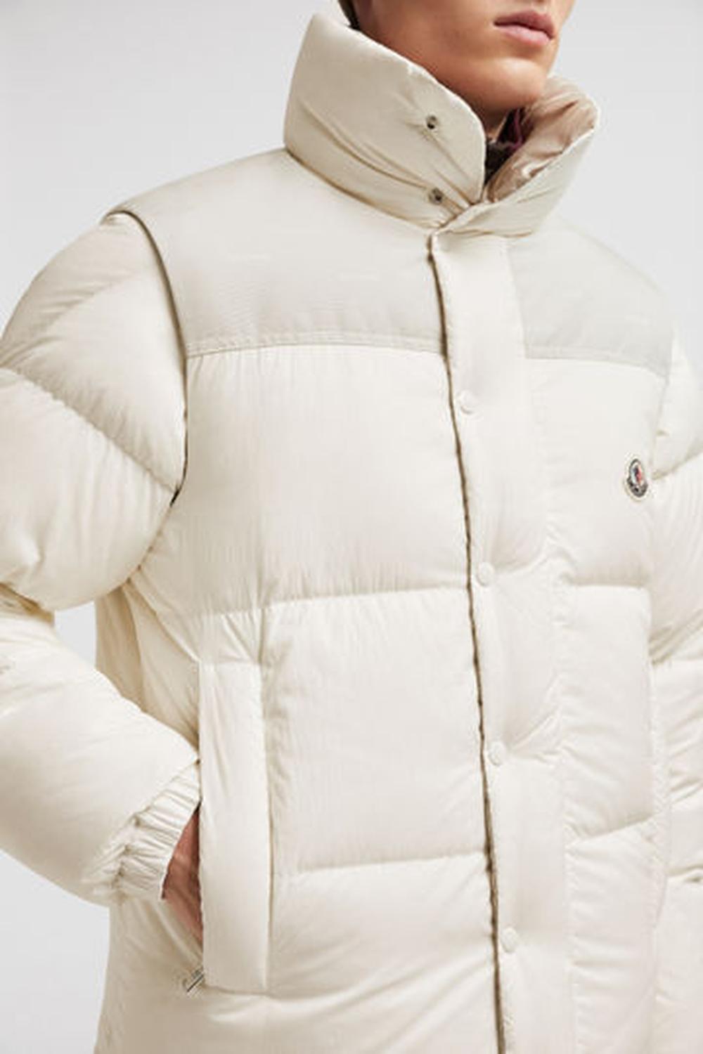 MONCLER Men Moncler Verone Reversible Short Down Jacket White J20911A002115985T034