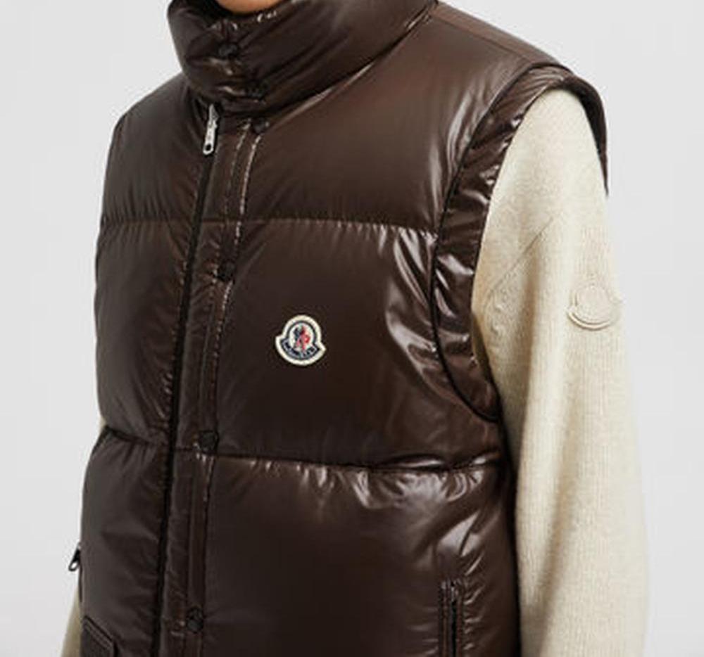 سترة قصيرة قابلة للعكس من MONCLER للرجال من Verone باللون الأسود J20911A002115985T999