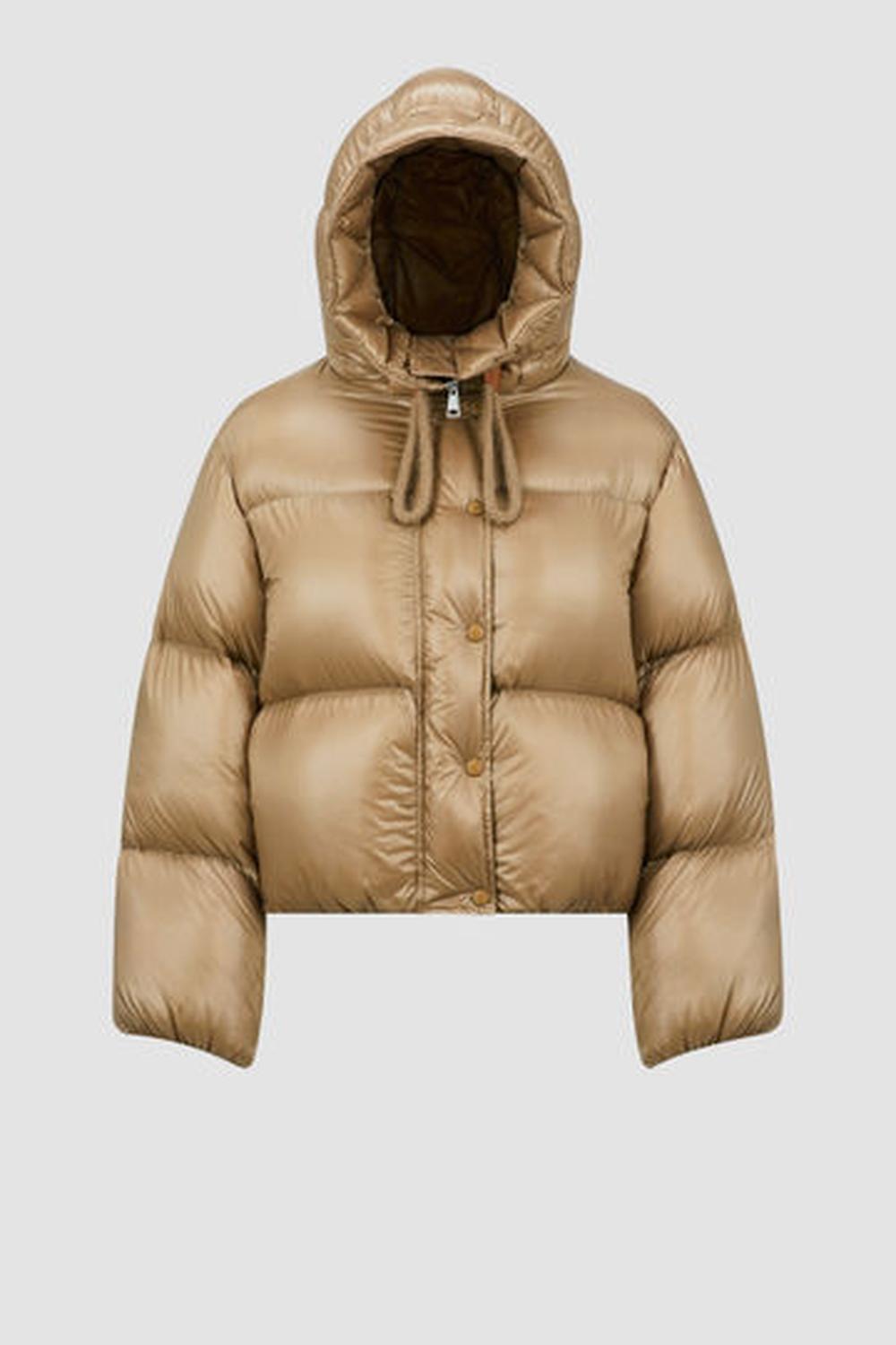 سترة نسائية قصيرة من MONCLER Borey بغطاء رأس بلون بني فاتح J20931A00088595ZZ206