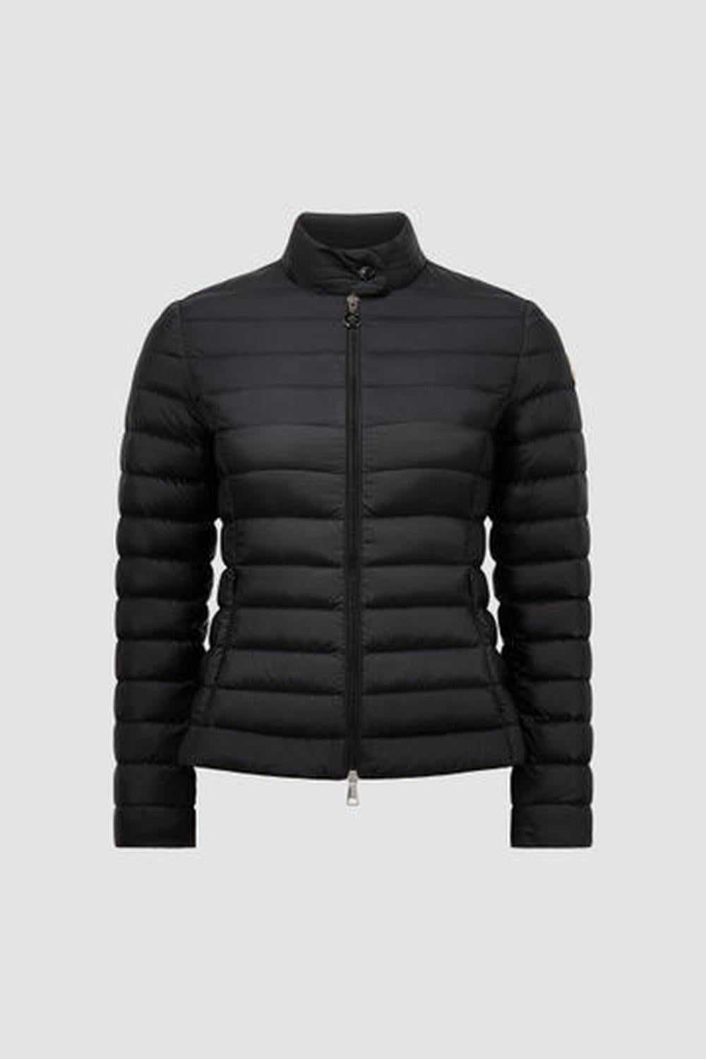 سترة قصيرة من MONCLER للنساء Igelle باللون الأسود K10931A00068597YF999