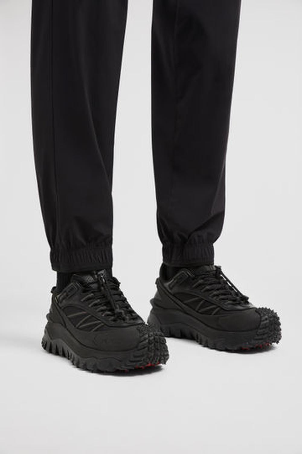 حذاء رياضي MONCLER Trailgrip Gtx للرجال باللون الأسود K109A4M00150M2058999