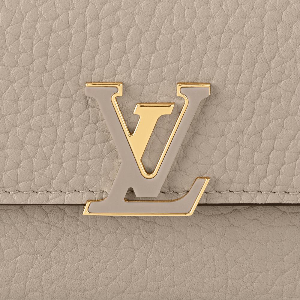 Louis Vuitton Women Capucines XS Wallet Pebble M68747