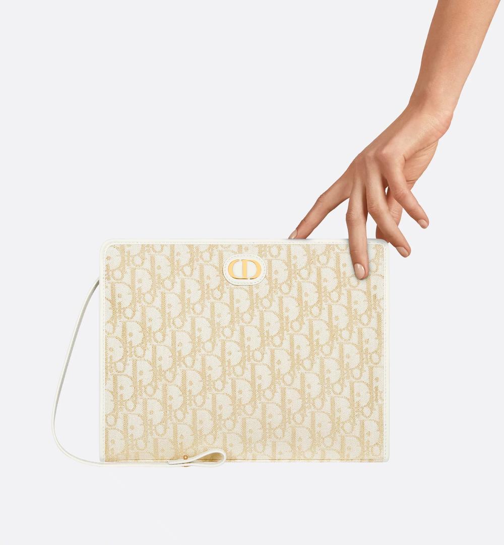 DIOR Women Dea 30 Montaigne Pouch Dior Oblique gold jacquard canvas S2107UNRG_M01E